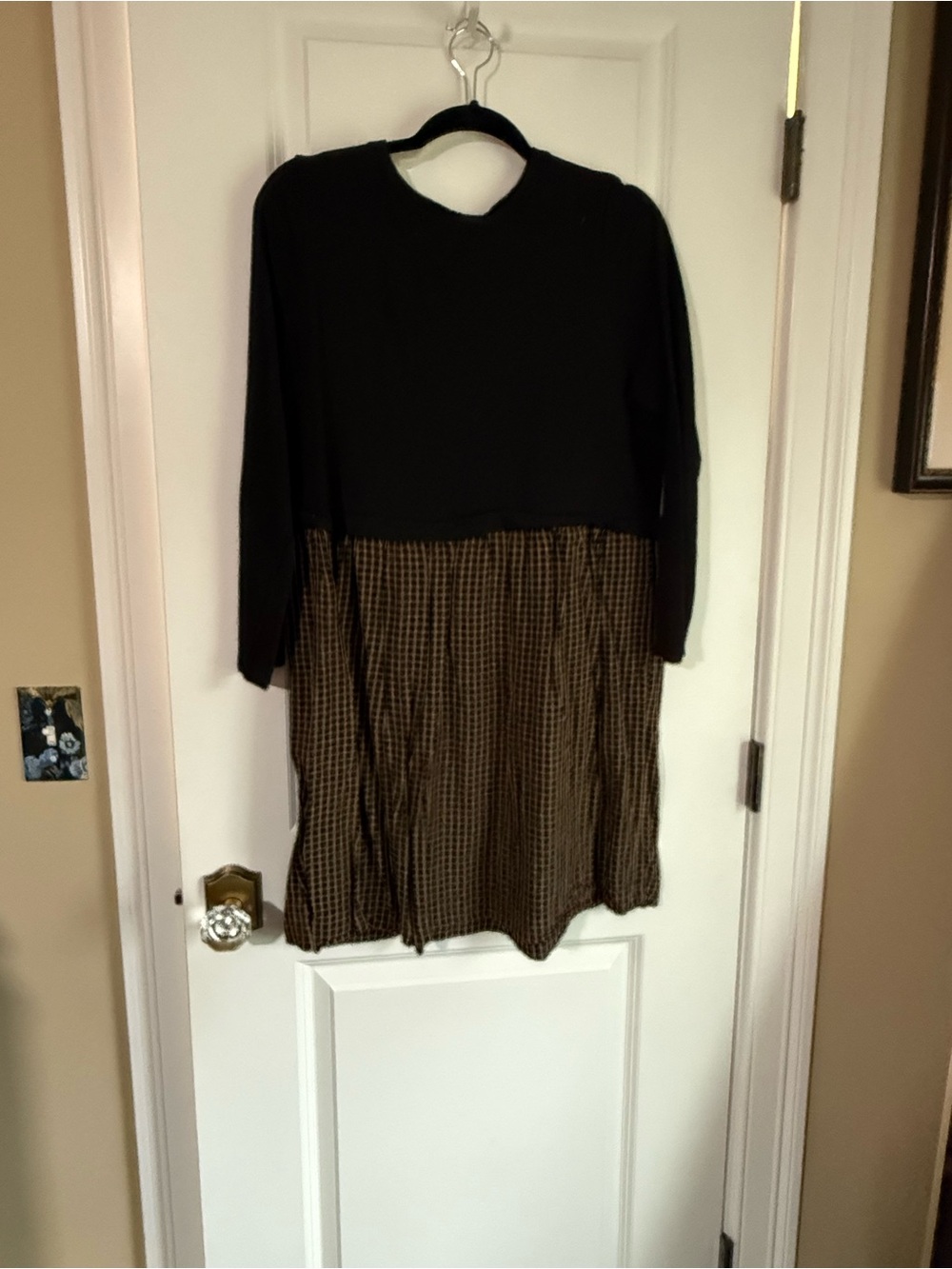 J. Jill Black Top with Brown Checked Mini Dress size L